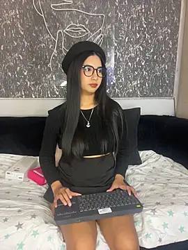 Gretel Streit online show from May 16, 3:25 am