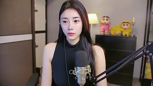Snapshot of XiaoYuBao- chatting on August 4, 2:37 am XiaoYuBao- online show from August 4, 2:37 am