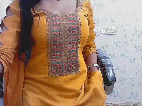 Snapshot of ragini_bby chatting on March 21, 9:25 am ragini bby online show from March 21, 9:25 am