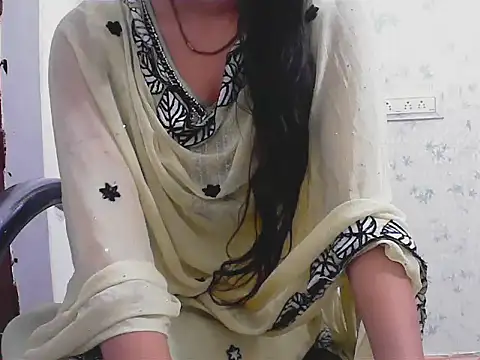 Snapshot of ragini_bby chatting on March 22, 5:00 am ragini bby online show from March 22, 5:00 am