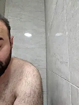 Snapshot of bigmillz32 chatting on May 4, 11:34 pm bigmillz32 online show from May 4, 11:34 pm