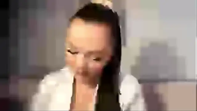 Snapshot of JamilaSylney chatting on March 15, 8:53 am JamilaSylney online show from March 15, 8:53 am