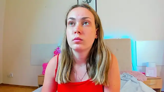Snapshot of MelanieCuty chatting on June 26, 5:39 pm MelanieCuty online show from June 26, 5:39 pm