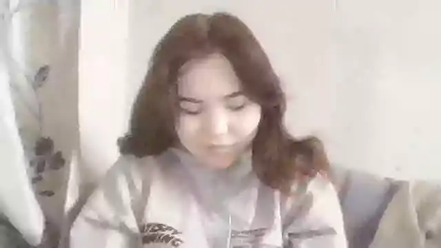 CuteAngell online show from May 17, 9:49 am