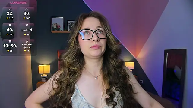 Snapshot of camille_eyes chatting on May 4, 1:07 pm camille eyes online show from May 4, 1:07 pm