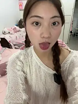 Snapshot of tiantian_niu chatting on April 15, 2:46 pm tiantian niu online show from April 15, 2:46 pm
