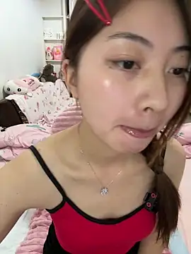 Snapshot of tiantian_niu chatting on April 17, 1:03 pm tiantian niu online show from April 17, 1:03 pm
