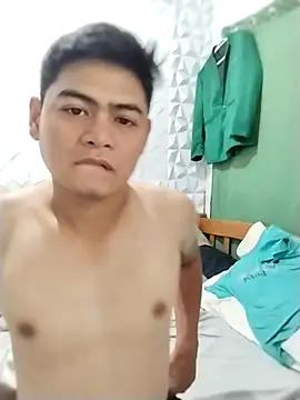 Snapshot of Rabbit_24 chatting on March 15, 7:58 am Rabbit 24 online show from March 15, 7:58 am