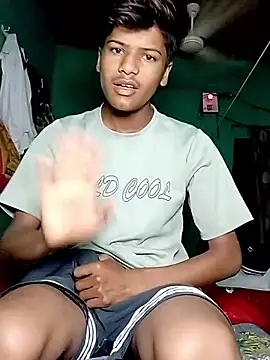 Snapshot of pandey_ji_ka_beta_hu chatting on April 7, 10:42 pm pandey ji ka beta hu online show from April 7, 10:42 pm