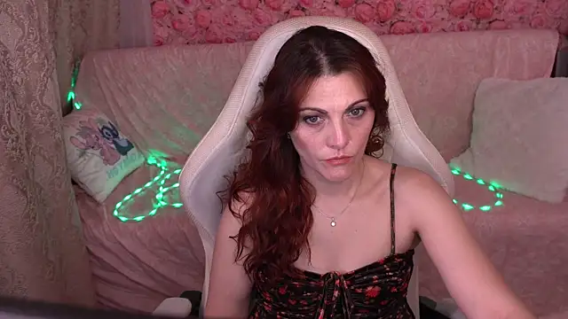 FireFoxxxxxy online show from March 17, 7:28 pm