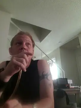 yourMasterisBored online show from June 21, 1:46 pm