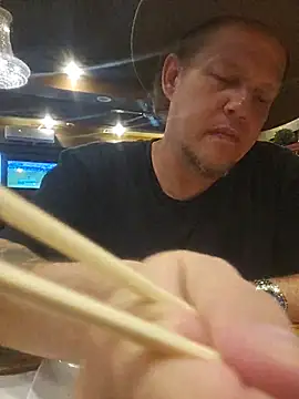 yourMasterisBored online show from June 25, 8:13 pm