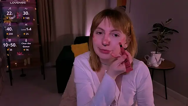 susie miu online show from April 24, 9:06 pm