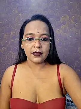 Snapshot of hornyrosy321 chatting on June 1, 5:47 pm hornyrosy321 online show from June 1, 5:47 pm