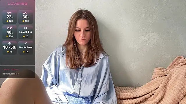 Moonstarisrares online show from May 3, 10:21 am