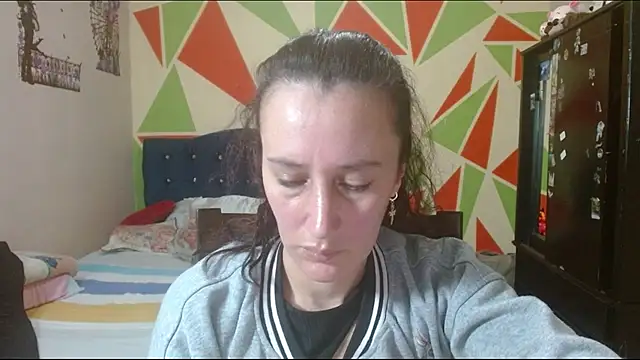 Snapshot of Mariam_wish chatting on May 19, 5:41 pm Mariam wish online show from May 19, 5:41 pm