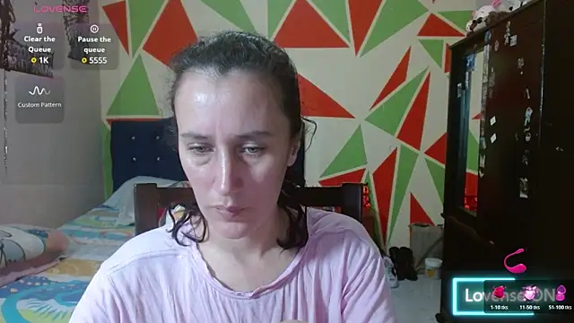 Snapshot of Mariam_wish chatting on May 22, 5:18 pm Mariam wish online show from May 22, 5:18 pm