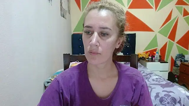 Snapshot of Mariam_wish chatting on June 17, 4:19 pm Mariam wish online show from June 17, 4:19 pm