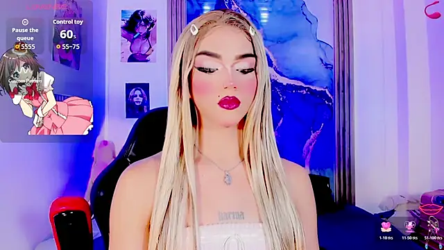 Snapshot of blonde_queen- chatting on July 7, 3:20 am blonde queen- online show from July 7, 3:20 am