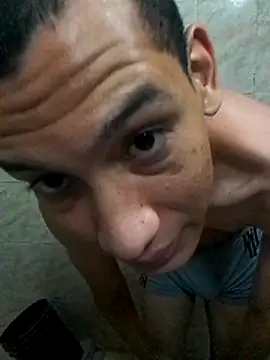 Snapshot of Orlando2638 chatting on March 16, 11:31 pm Orlando2638 online show from March 16, 11:31 pm