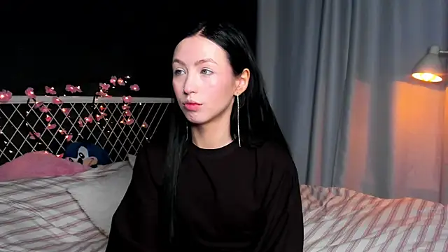 Snapshot of lizaa_breeze chatting on June 25, 6:23 pm lizaa breeze online show from June 25, 6:23 pm