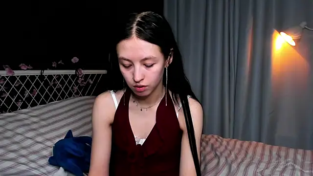 Snapshot of lizaa_breeze chatting on July 5, 6:37 pm lizaa breeze online show from July 5, 6:37 pm