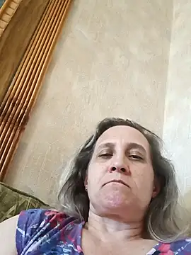 Snapshot of KatieLove133 chatting on July 5, 10:00 am KatieLove133 online show from July 5, 10:00 am