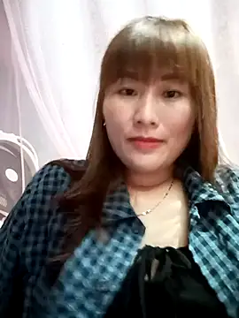 Lucxy-ki6 online show from May 1, 12:43 pm
