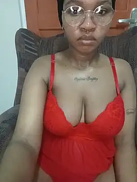 Snapshot of Hotsexyberry222 chatting on August 2, 5:06 am Hotsexyberry222 online show from August 2, 5:06 am