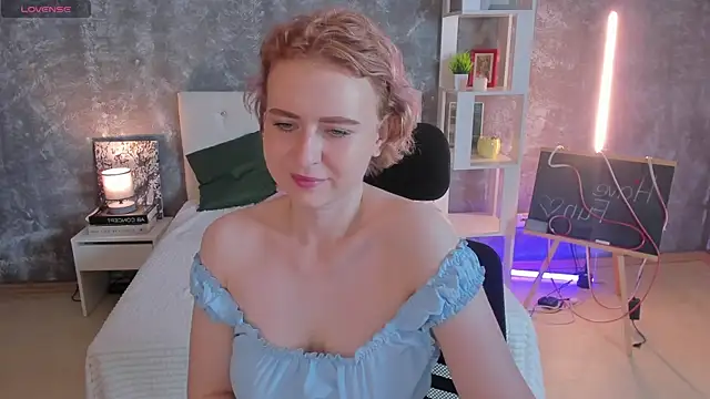 Snapshot of Shiny_Liss chatting on July 24, 1:47 am Shiny Liss online show from July 24, 1:47 am