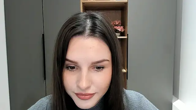 Snapshot of HanneloreCotty chatting on March 15, 6:41 am HanneloreCotty online show from March 15, 6:41 am