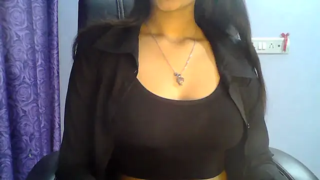 Snapshot of Hot_Deepansi02 chatting on June 5, 6:46 pm Hot Deepansi02 online show from June 5, 6:46 pm