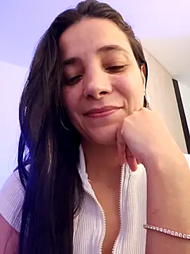 miaeyex online show from April 22, 12:07 pm