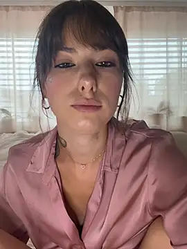 Snapshot of xsugarbabe chatting on June 2, 2:19 pm xsugarbabe online show from June 2, 2:19 pm