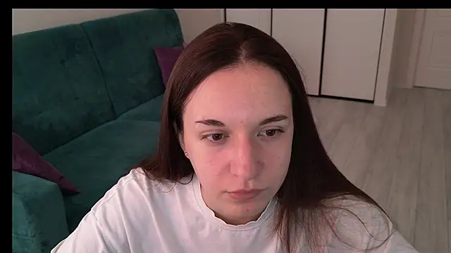 Snapshot of Ola_Queen chatting on June 30, 5:08 am Ola Queen online show from June 30, 5:08 am