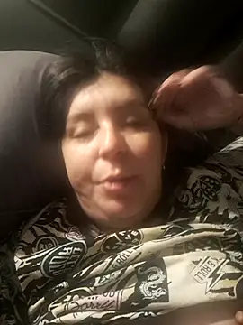 Snapshot of melucita chatting on April 25, 12:41 pm melucita online show from April 25, 12:41 pm