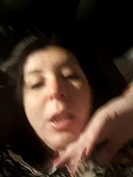 Snapshot of melucita chatting on May 23, 12:20 pm melucita online show from May 23, 12:20 pm