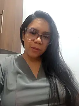 Snapshot of Aila_Phone chatting on June 21, 2:14 am Aila Phone online show from June 21, 2:14 am