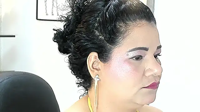 Snapshot of MAYTE1096 chatting on July 7, 7:29 pm MAYTE1096 online show from July 7, 7:29 pm