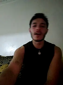 Snapshot of Thewildaliii0 chatting on April 16, 11:29 pm Thewildaliii0 online show from April 16, 11:29 pm