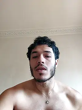 Snapshot of Thewildaliii0 chatting on April 29, 12:31 pm Thewildaliii0 online show from April 29, 12:31 pm
