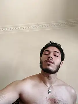 Snapshot of Thewildaliii0 chatting on May 9, 2:22 pm Thewildaliii0 online show from May 9, 2:22 pm