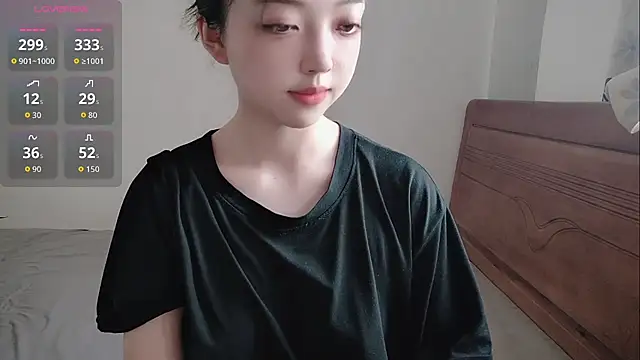 Snapshot of oblakitty_ chatting on August 7, 6:59 am oblakitty online show from August 7, 6:59 am
