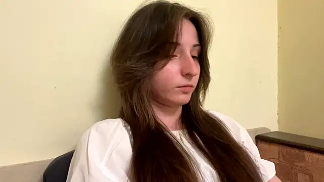 sakuraabloom7 online show from April 28, 5:07 pm