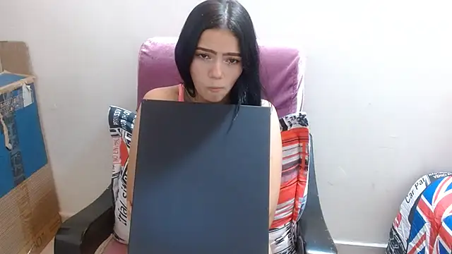 Snapshot of lina_seduce chatting on May 30, 2:30 am lina seduce online show from May 30, 2:30 am