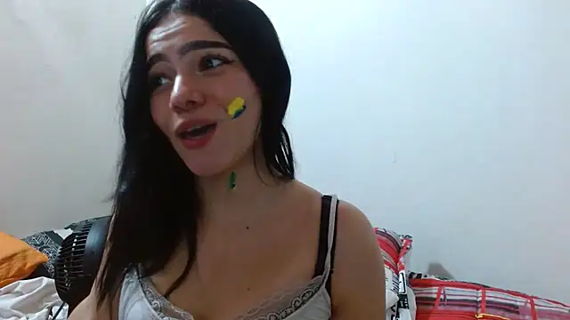 Snapshot of lina_seduce chatting on June 2, 1:29 am lina seduce online show from June 2, 1:29 am