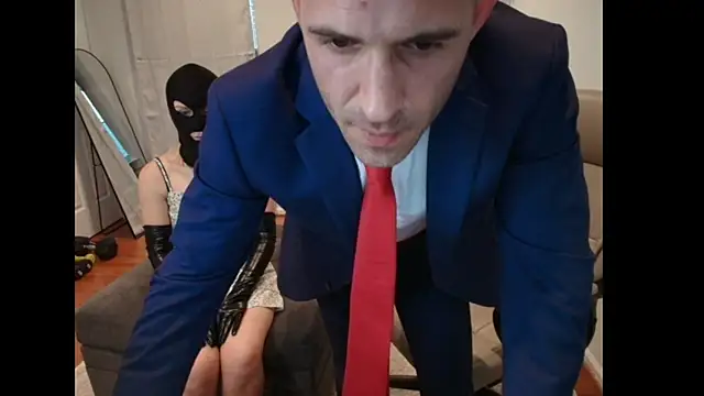 Owner and Asset online show from March 15, 9:43 pm