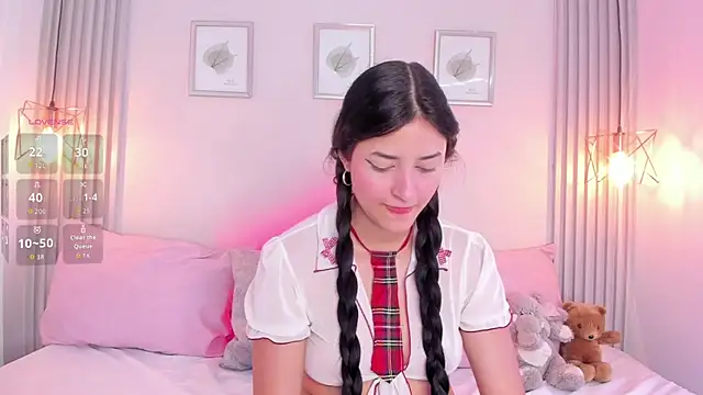 Snapshot of Sallyrosee_ chatting on July 18, 3:38 pm Sallyrosee online show from July 18, 3:38 pm