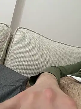 asdfgh09120 online show from March 19, 9:30 pm