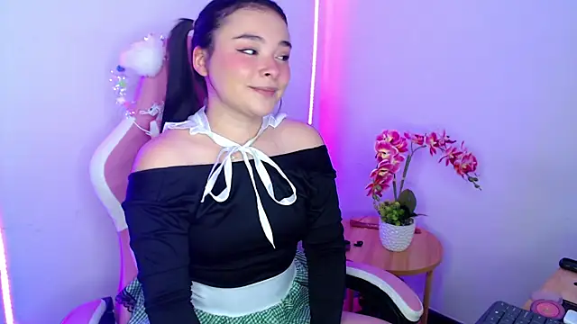 Nahia Brm online show from April 8, 2:39 pm